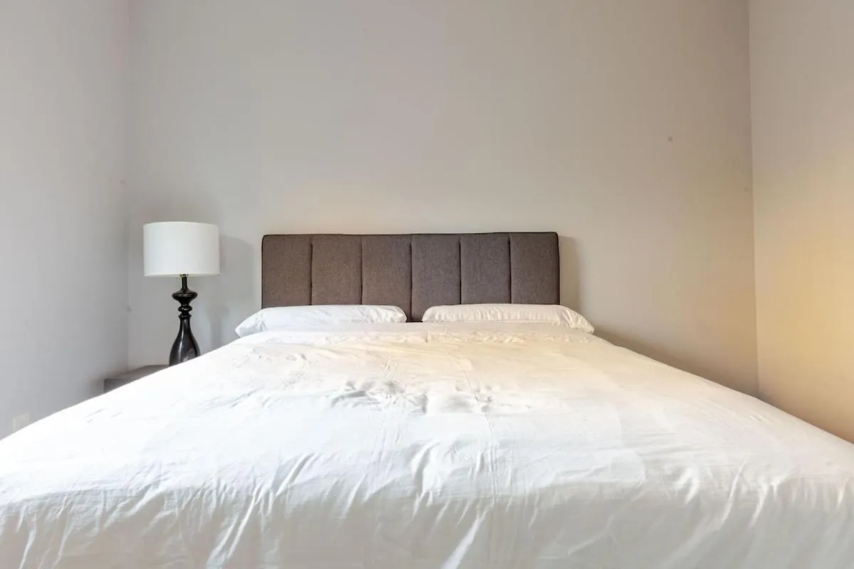 Bright & Cozy Jersey City Retreat 0*,
